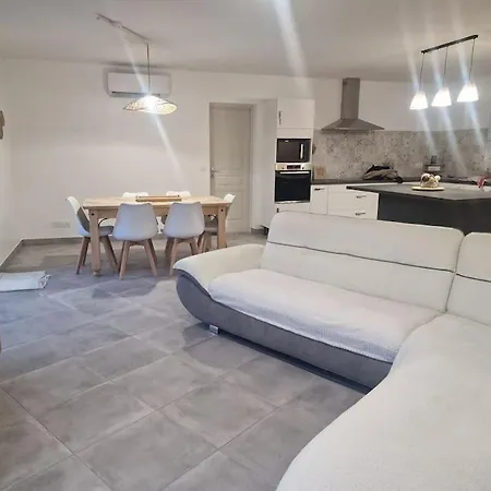 Holiday home La Maison De Coco *